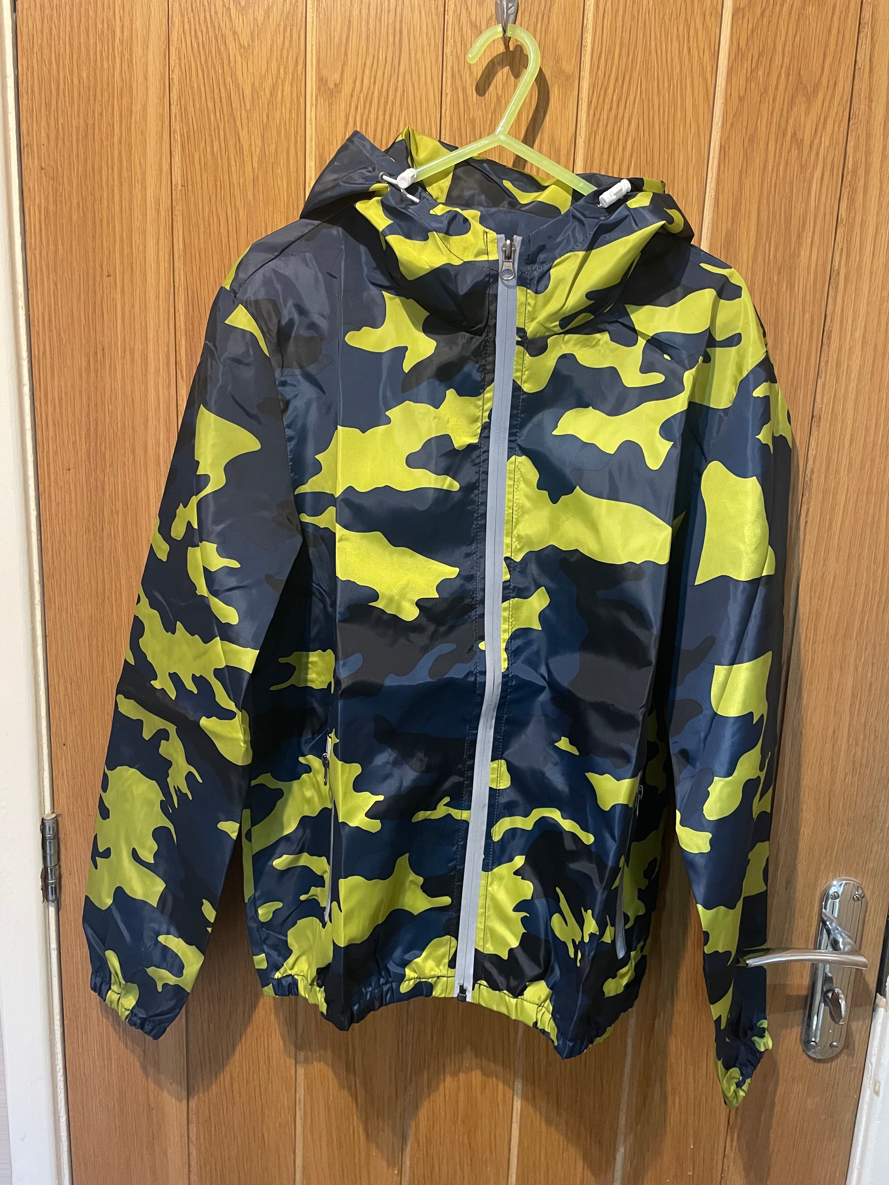 Men’s Camo Hooded Jacket – Lightweight Zip-Up Windbreaker (Spring/Autumn)
